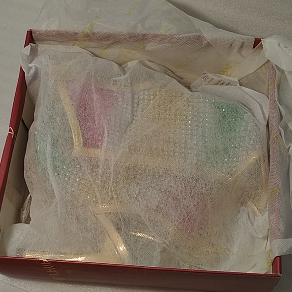 Liliana Gardena gold heels size 6 - Picture 12 of 14